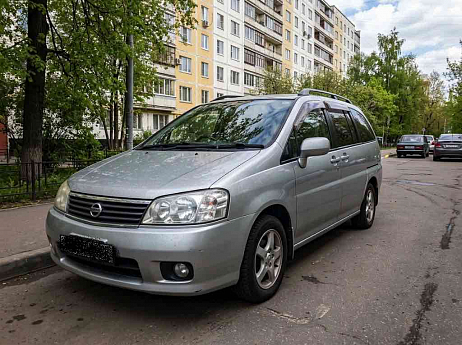 Nissan Liberty