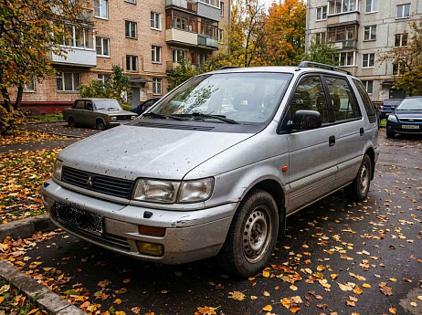 Mitsubishi Space Wagon