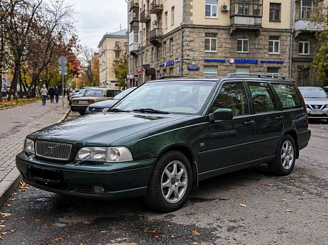 Volvo V70